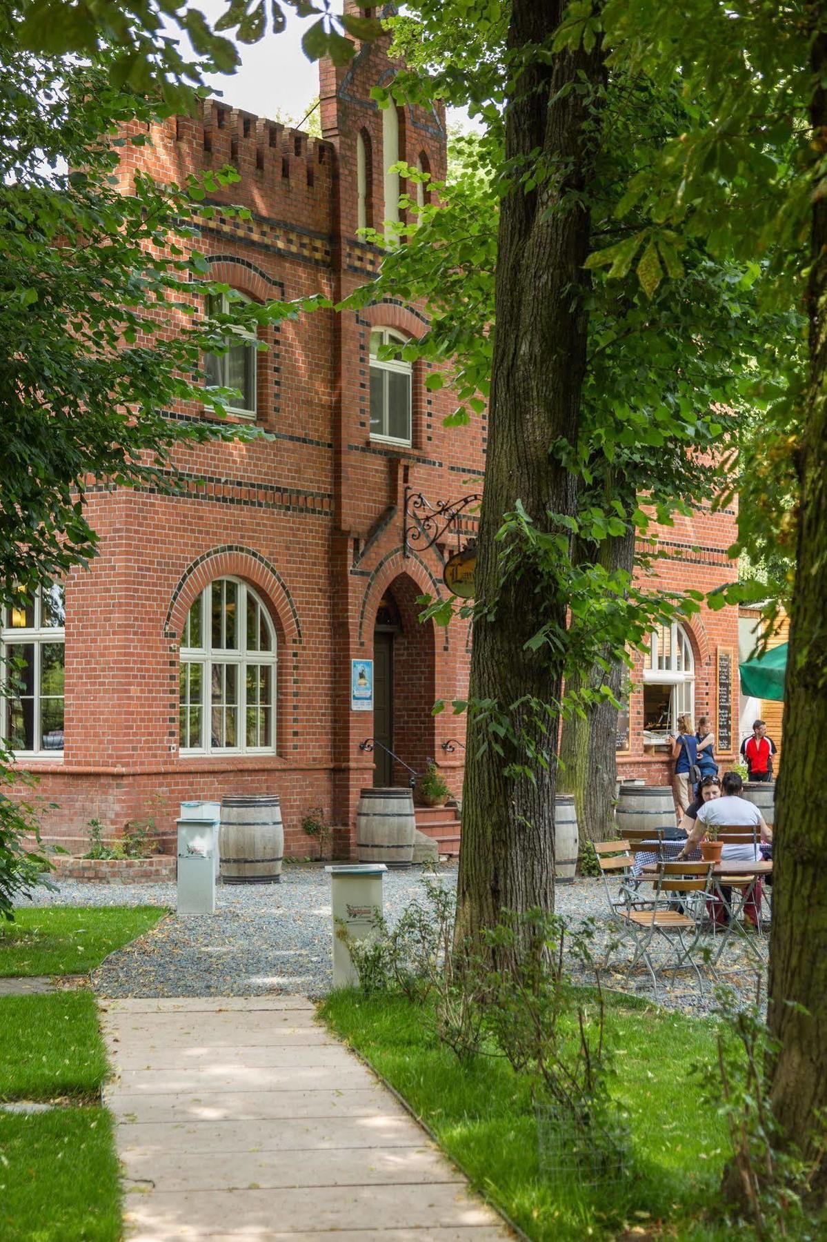 Landhaus Dessau Экстерьер фото
